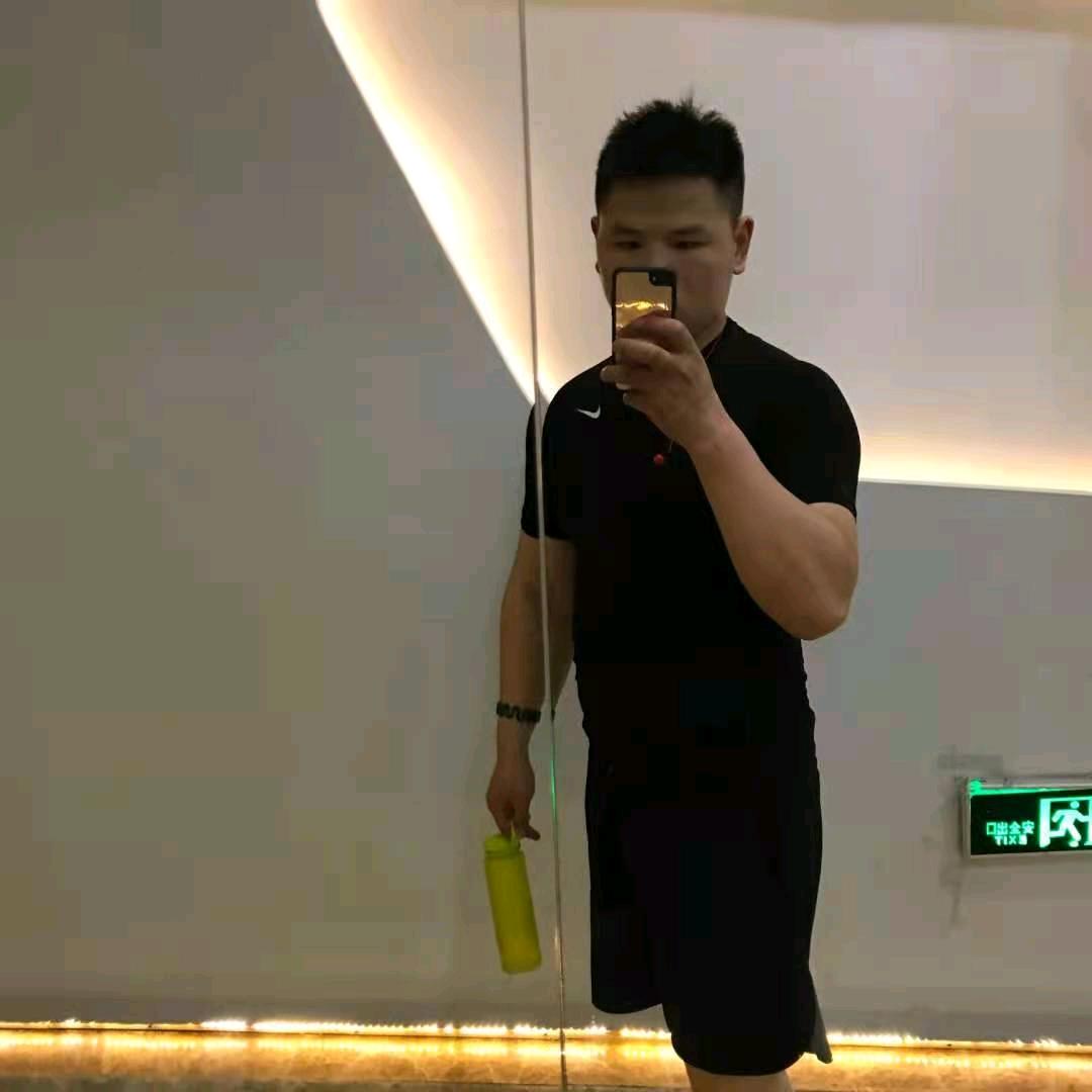 减肥小歪
