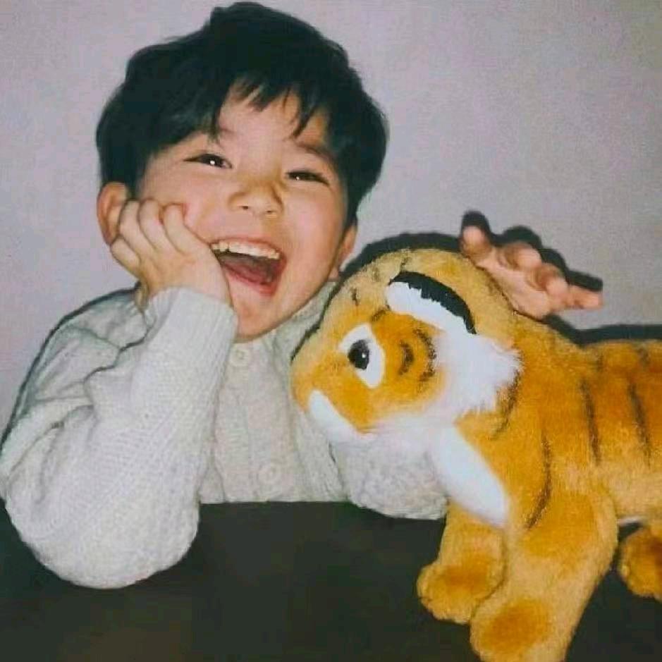 白晳.