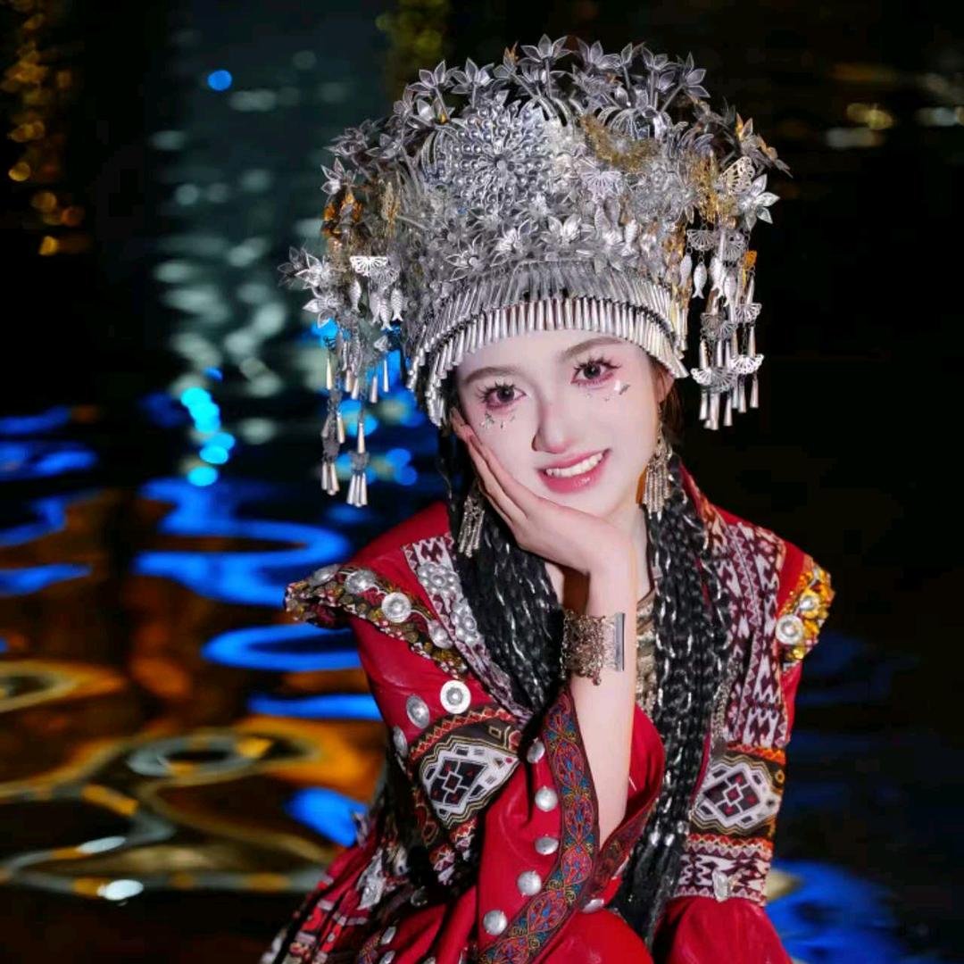 贵州旅游客服8—小钰
