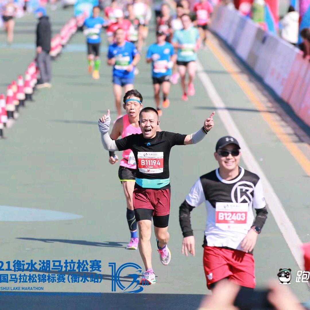 奔跑的超哥