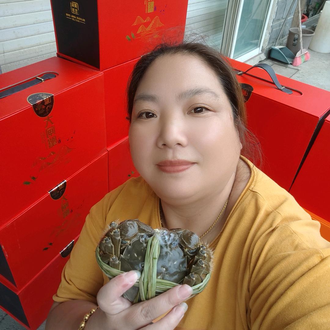宝妈(艾宇宝）精品大闸蟹开卖中