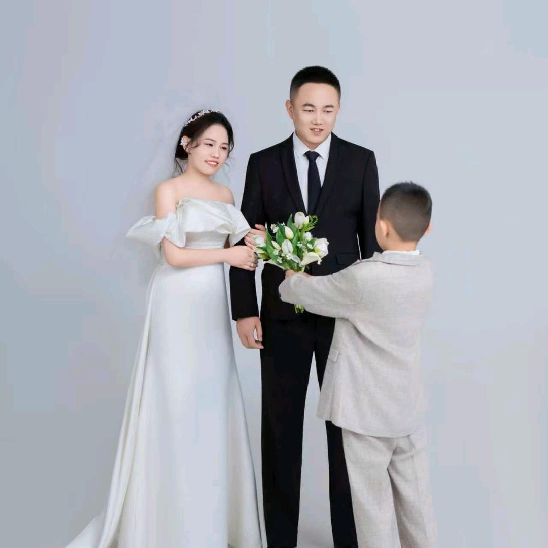 做自己的女王(๑><๑）
