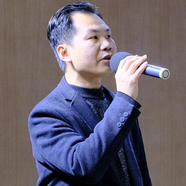 信宜装修赖生丨劳卡定制∽名顶整装