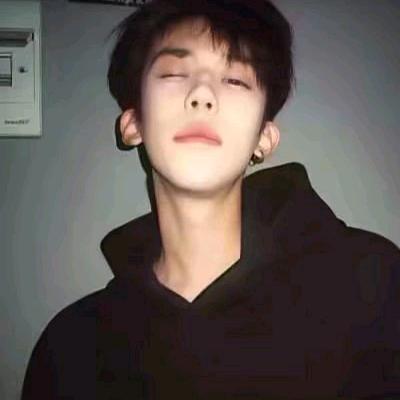 美味蟹黄堡【自律中】