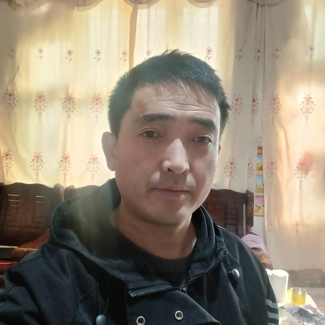 日照小哥新人首播筹备中