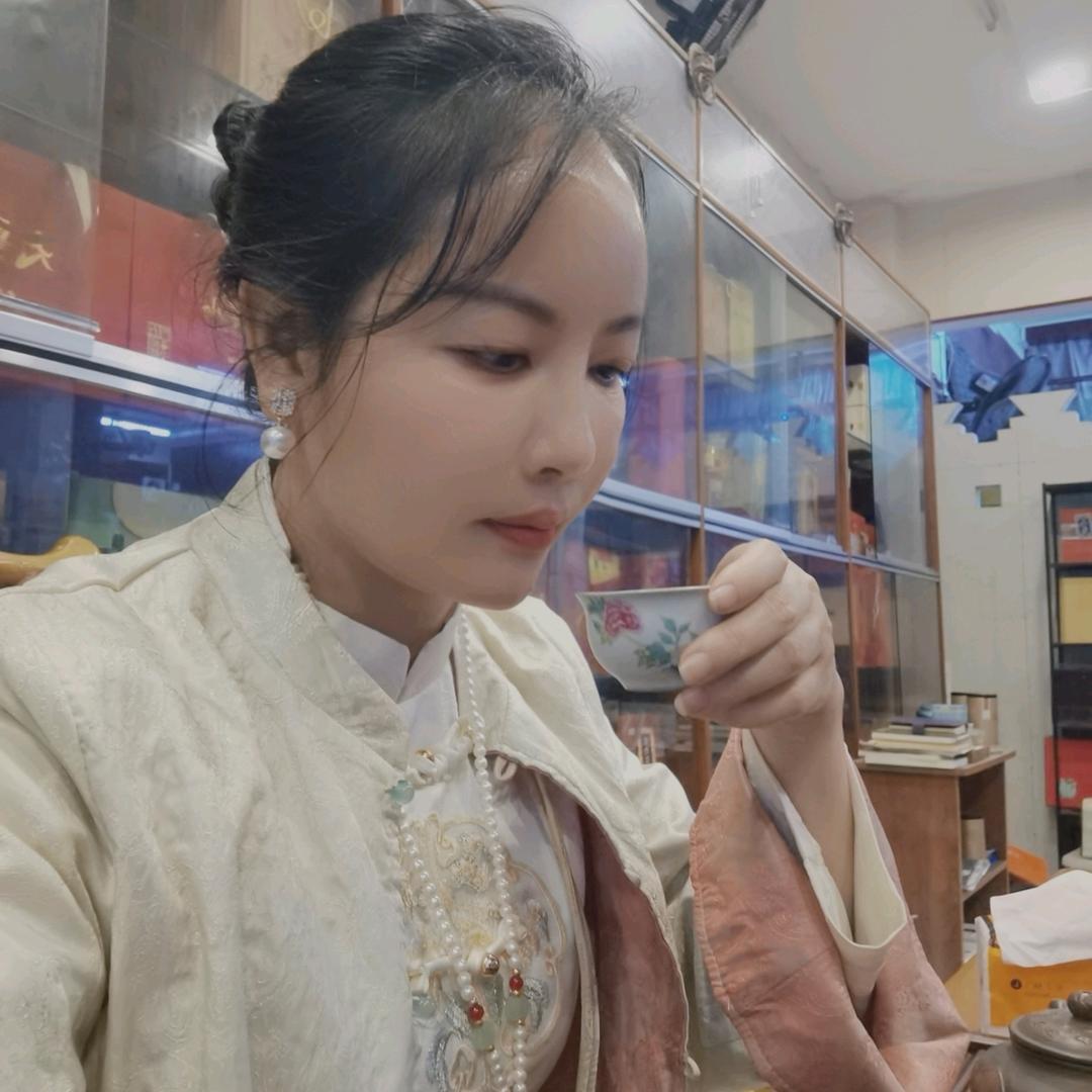 钦州的卿卿在努力