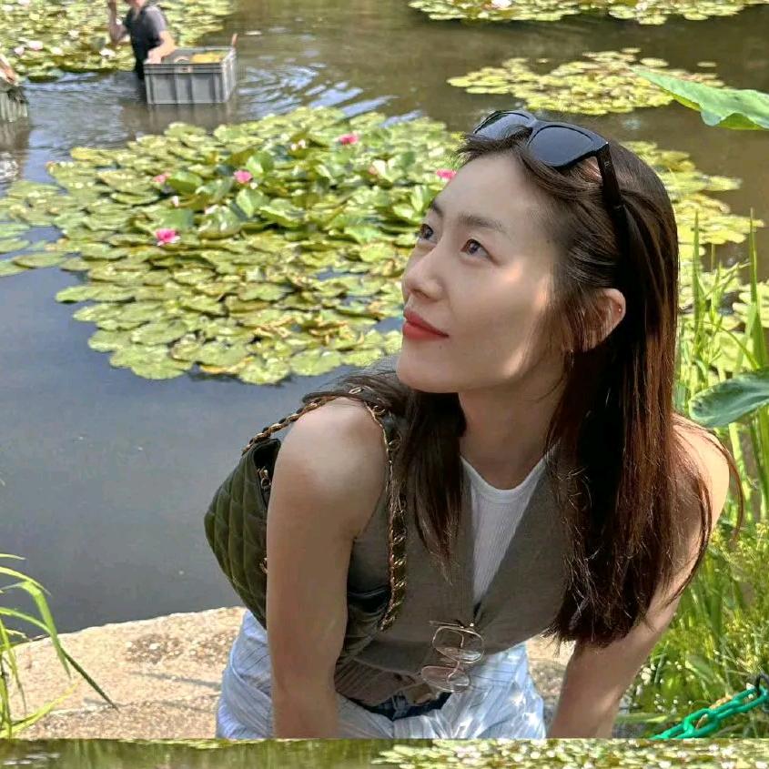 💙银翼八甜女士¹¹⁸