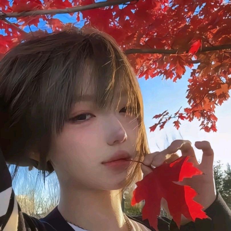 莉.