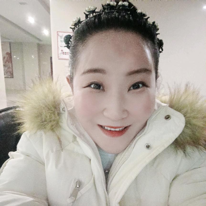 玲玲百货橱窗¥