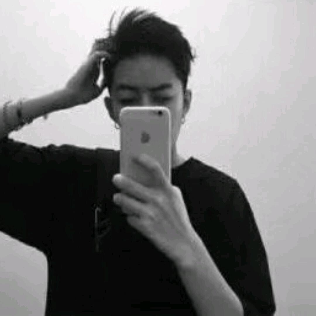 梦想中的好人￡现实中的坏