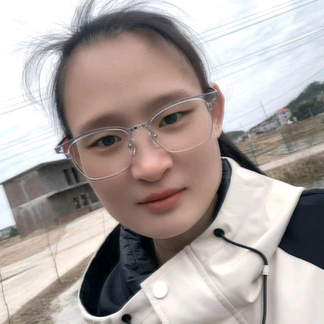 00年三个娃宝妈喝茶