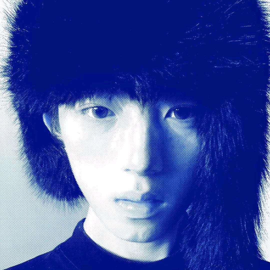 问你可肯即夜赶搭通宵客机