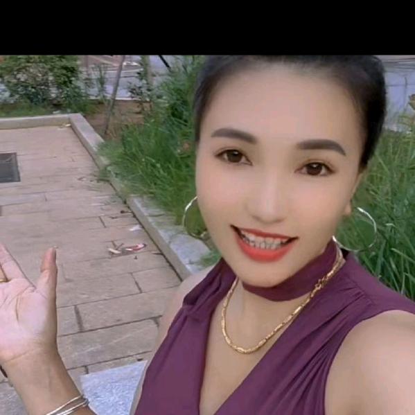 云南刀妹