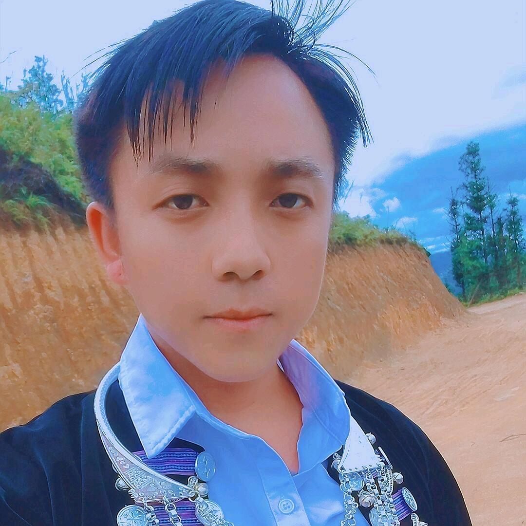 云南小哥我早已习惯了孤独