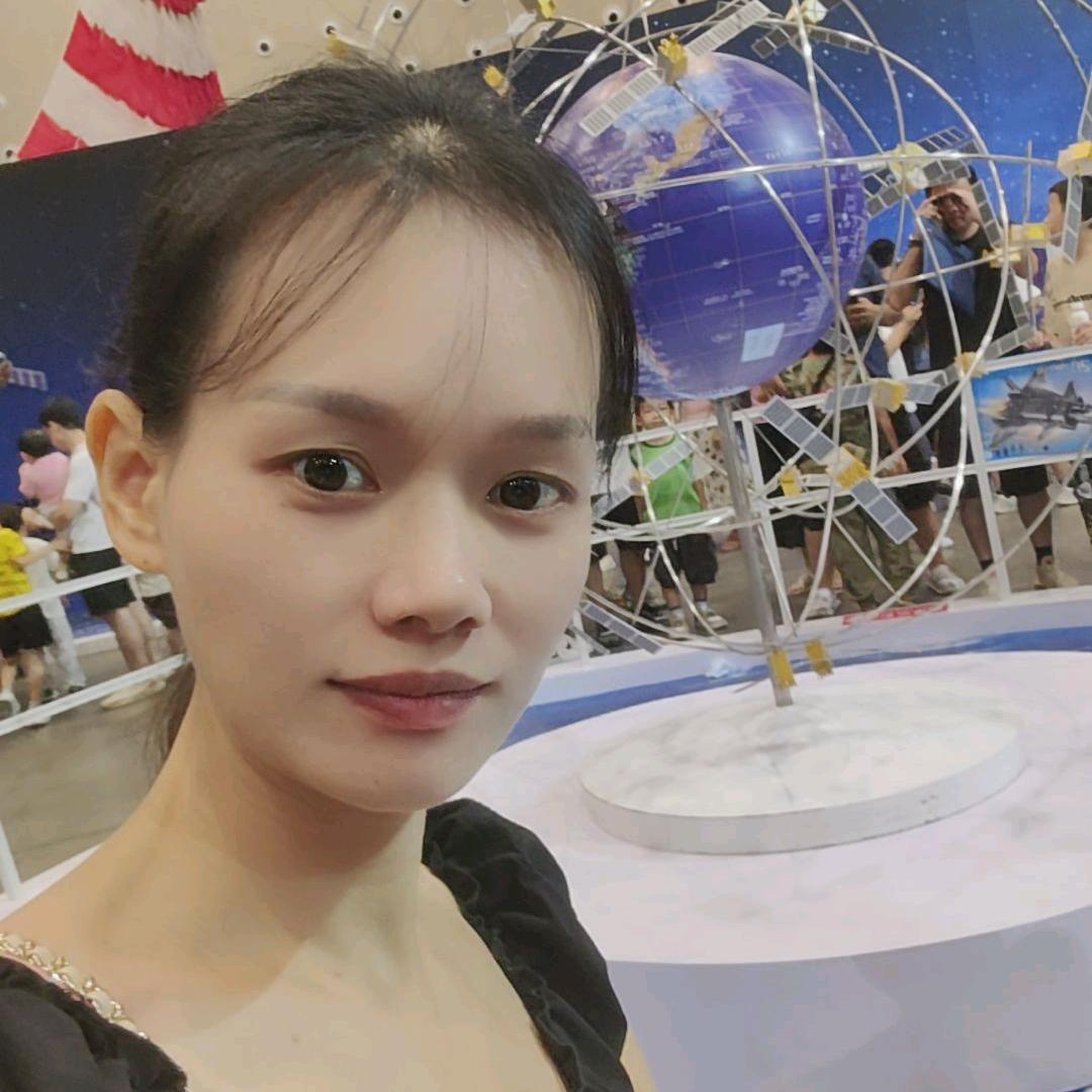 若若轻奢女装