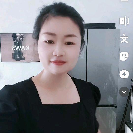 李玫瑰