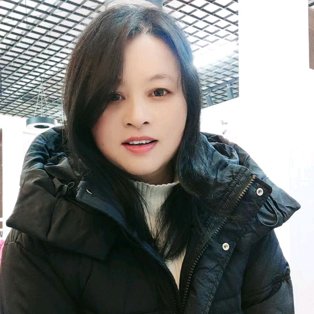 国春爱好手势舞