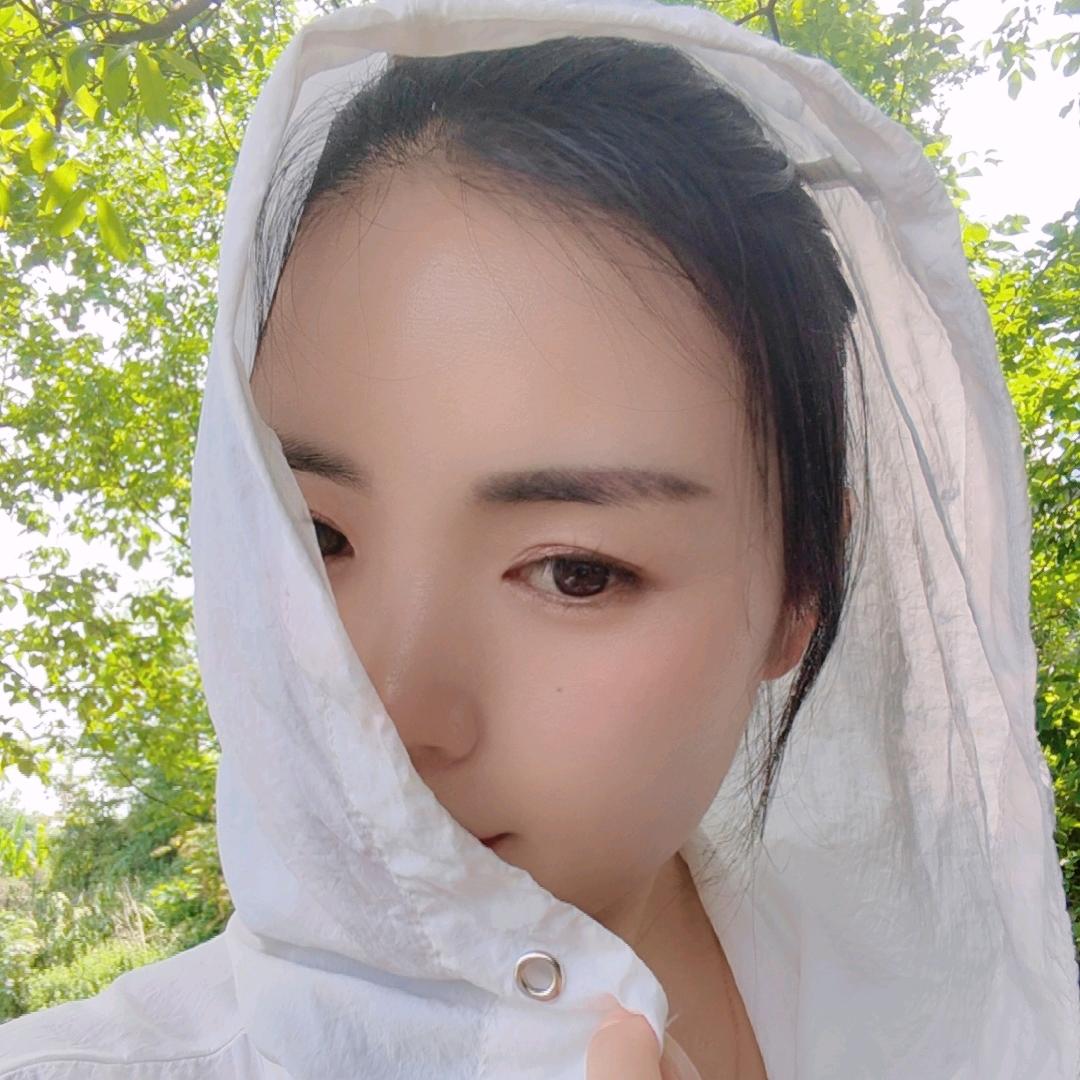 淡蓝色忧伤