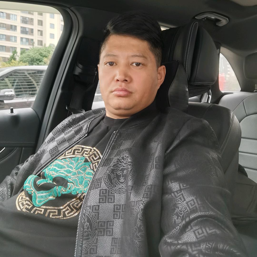 沈魏邻居东蓝救员队友