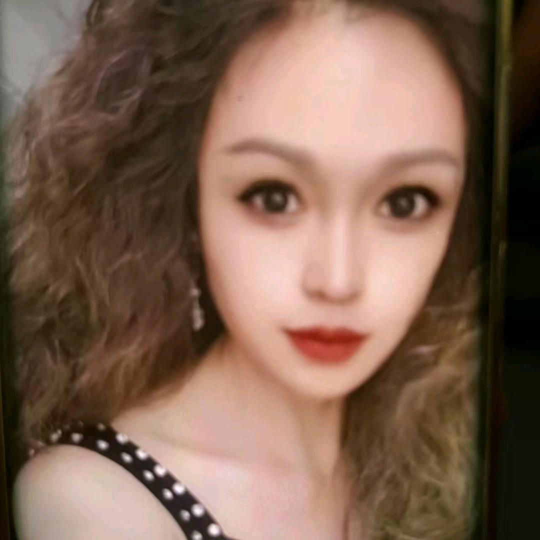 高跟鞋女人