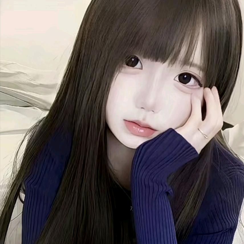 小u郁头像