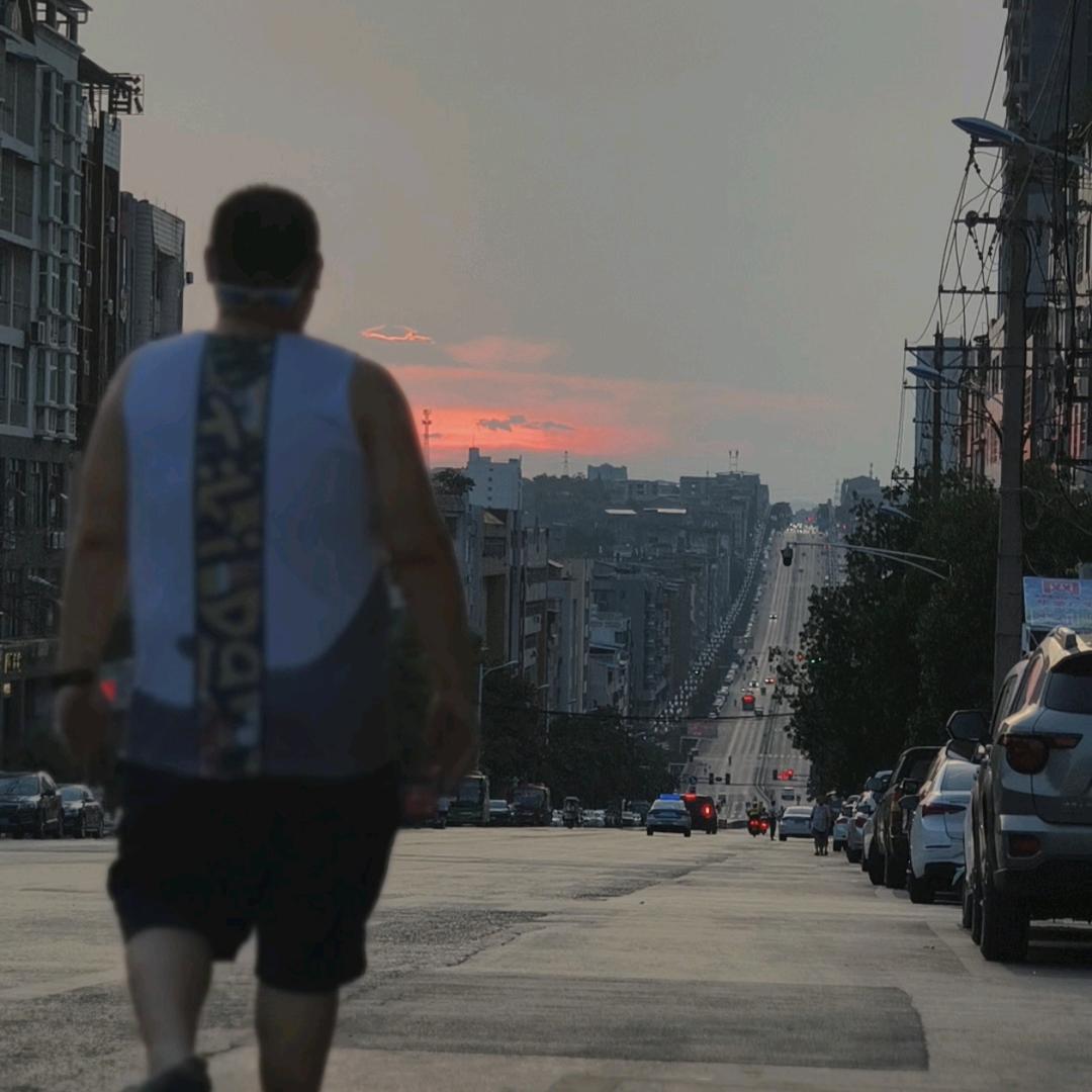 乐乐早睡早起身体好