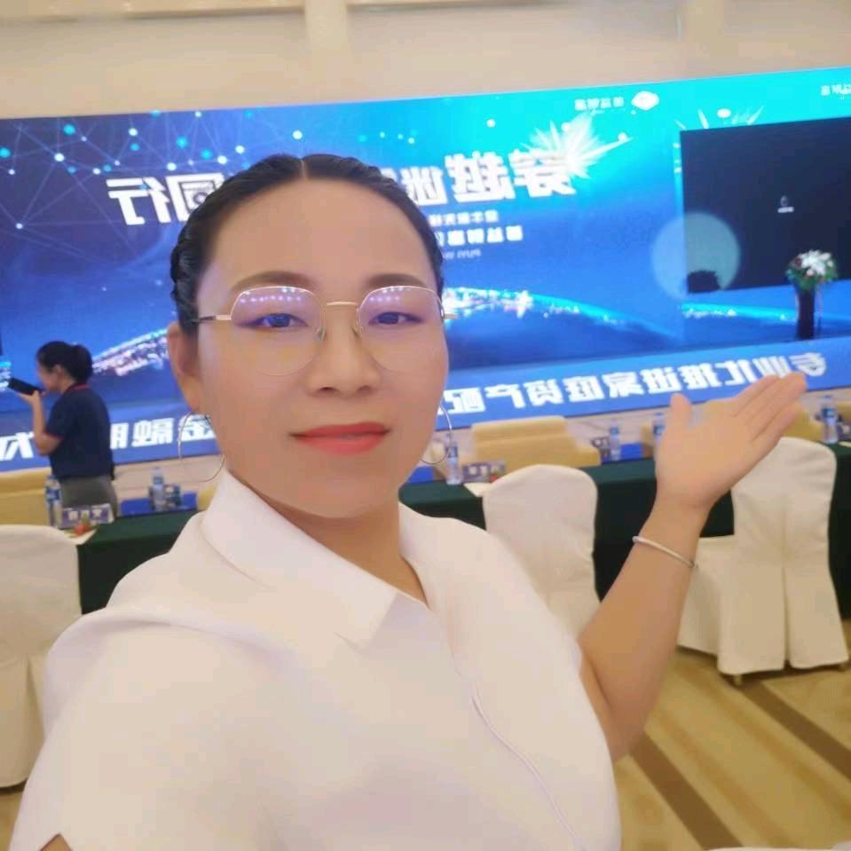 朝霞善良的女人