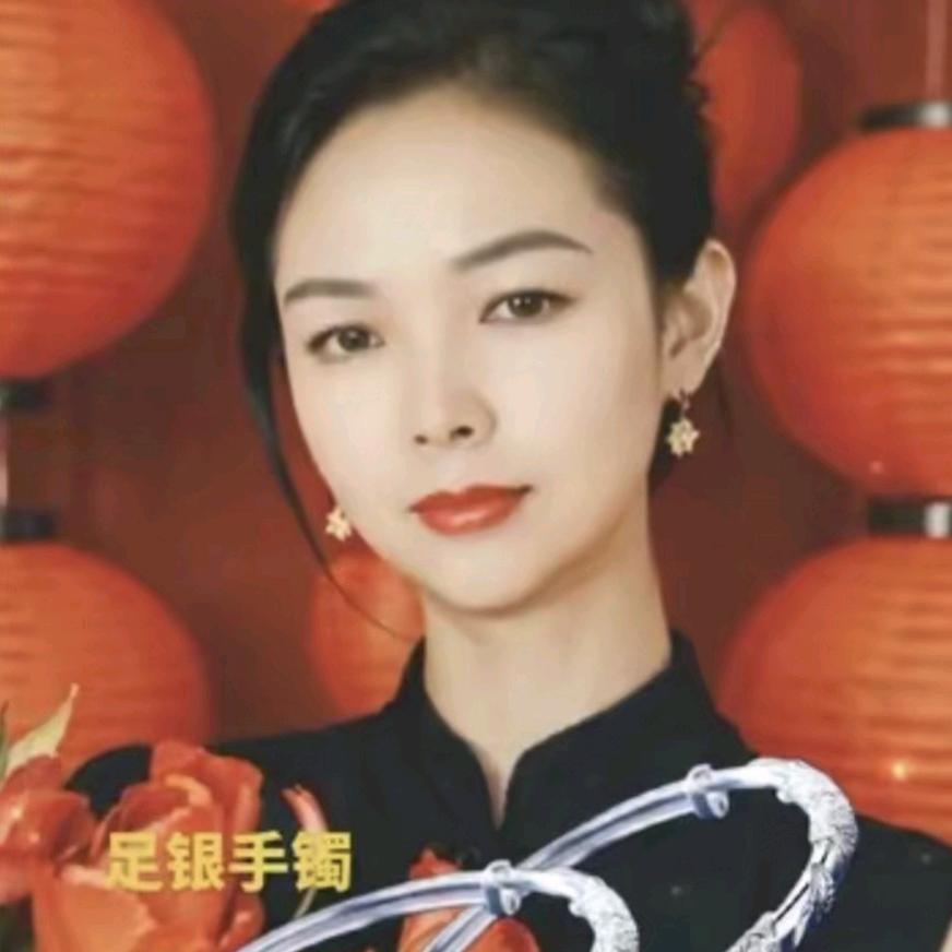 华哆咪
