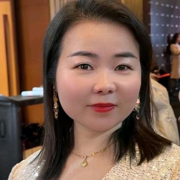 @格格:芙恒升沅陵美容