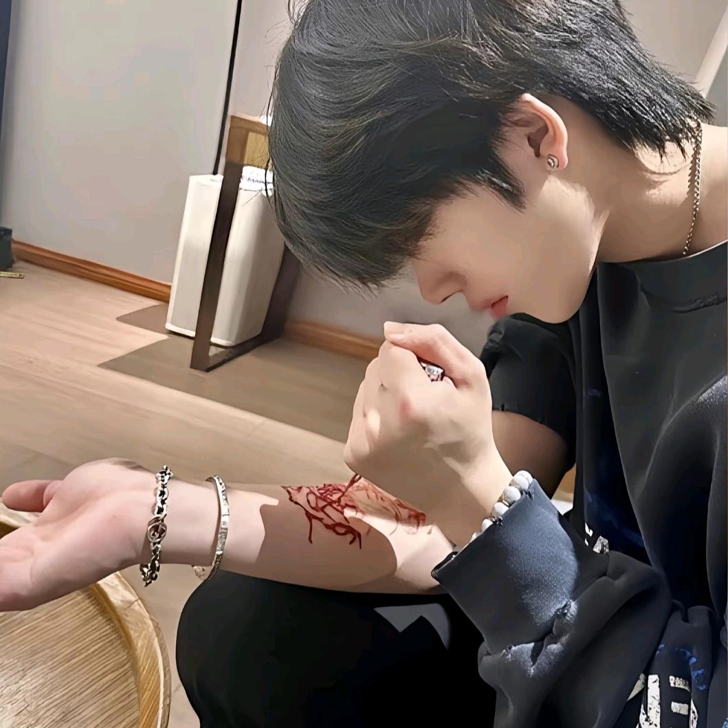 杨烊洋Q
