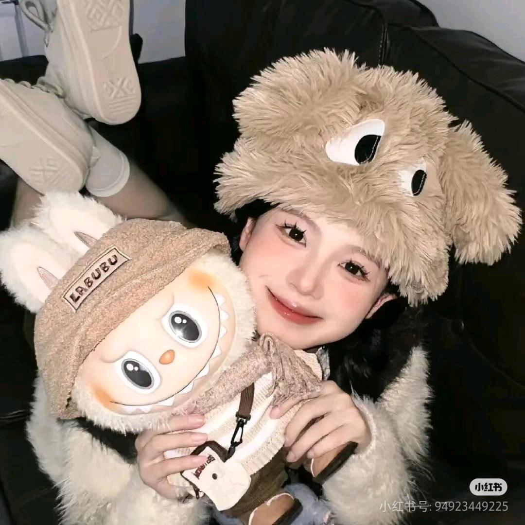 小咩爱吃小鱼干