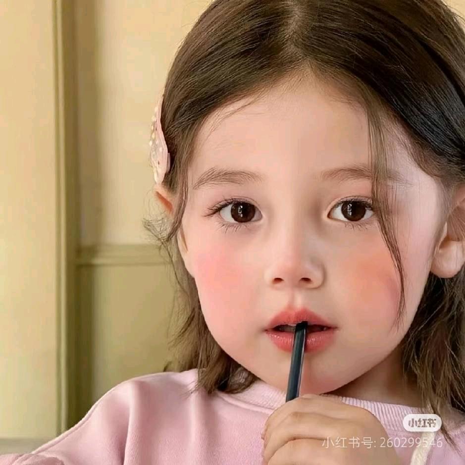 小周小周吃喝不愁