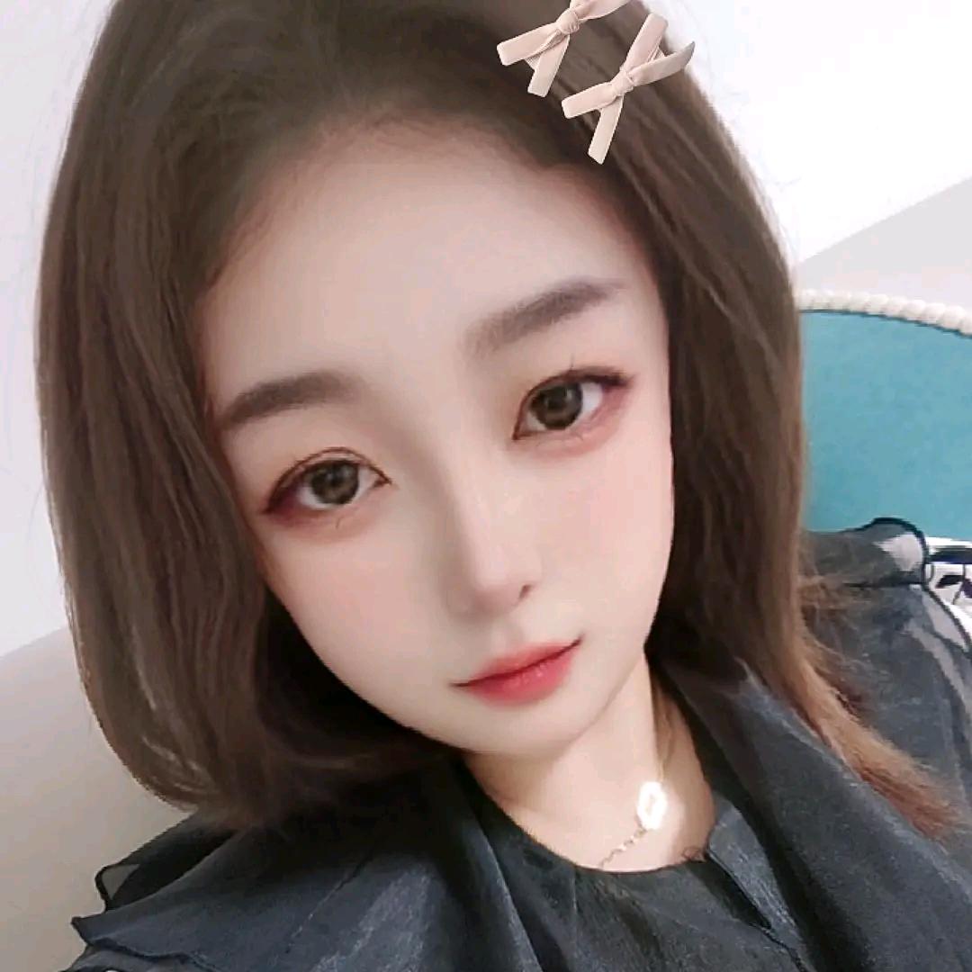 (｡･ω･｡)ﾉ♡蜜糖- ̗̀520థ౪