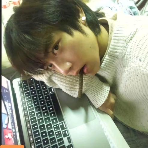 奶龙. 帝者戰神𒉭