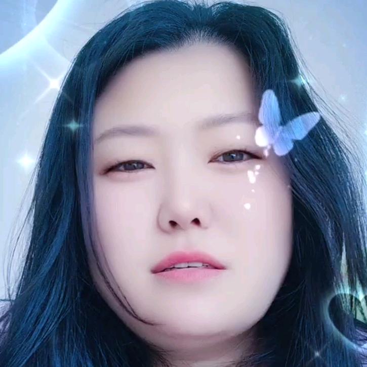 💄开心的洪丽