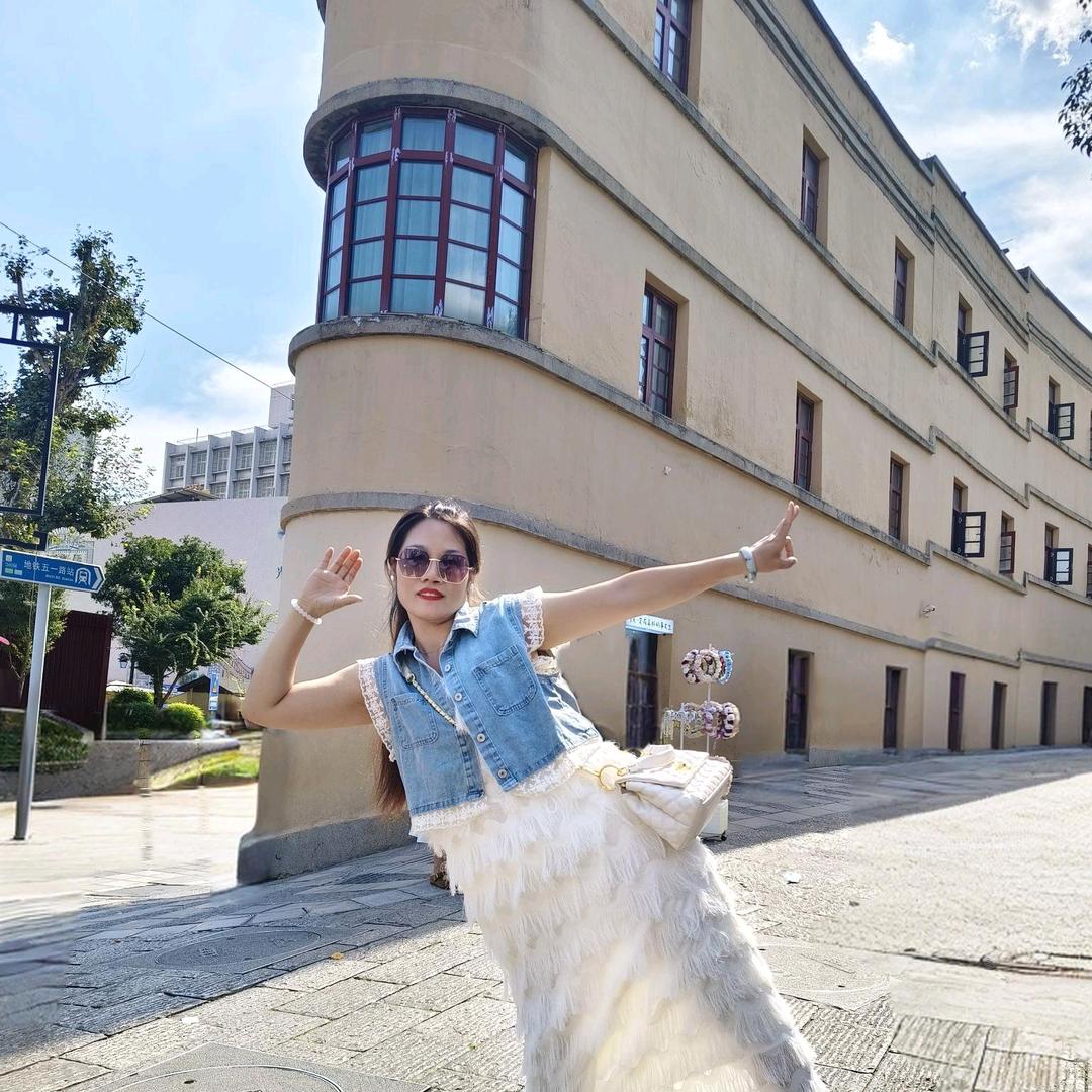 荣昌古幺妹   （拒绝私聊）