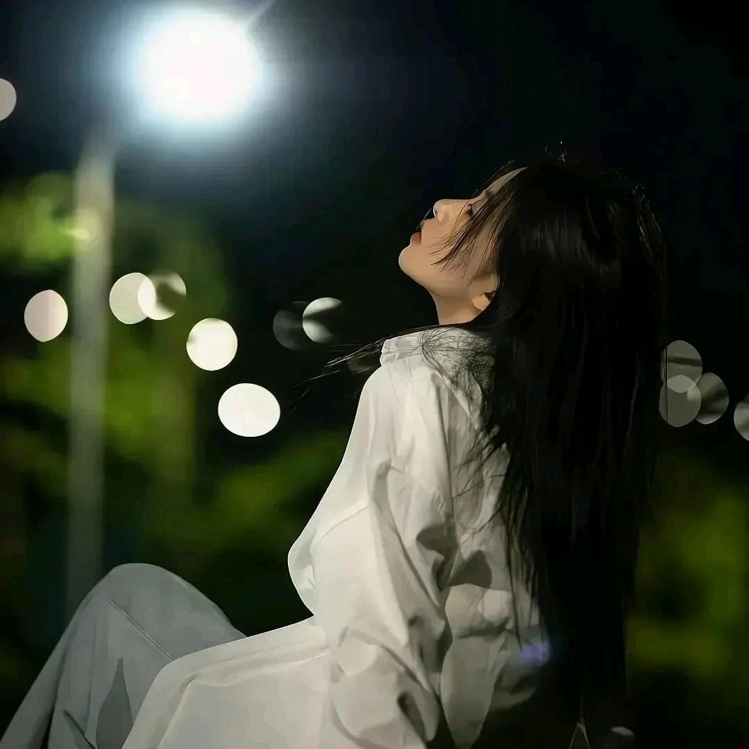 @阿莉