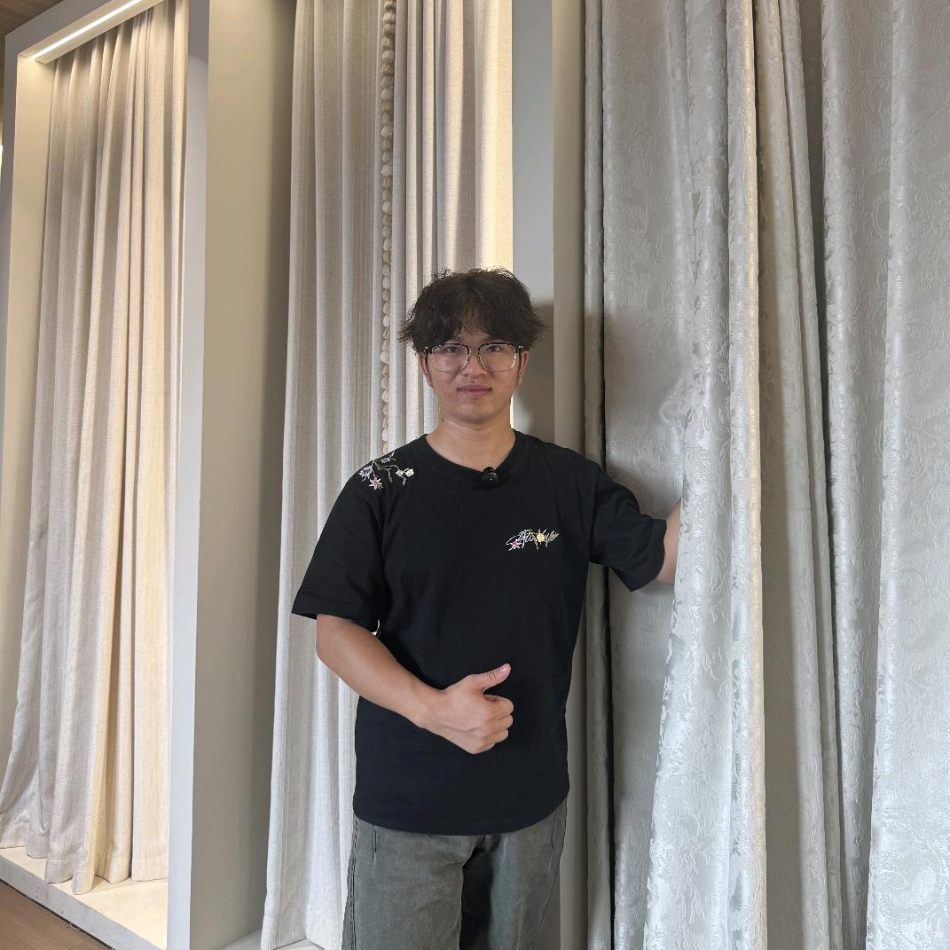 窗帘批发仓库杨厂长