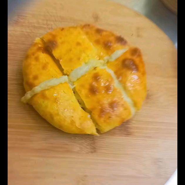 玲姐爆浆榴莲芝士饼