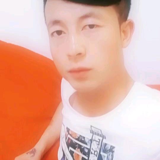 隔壁小马か