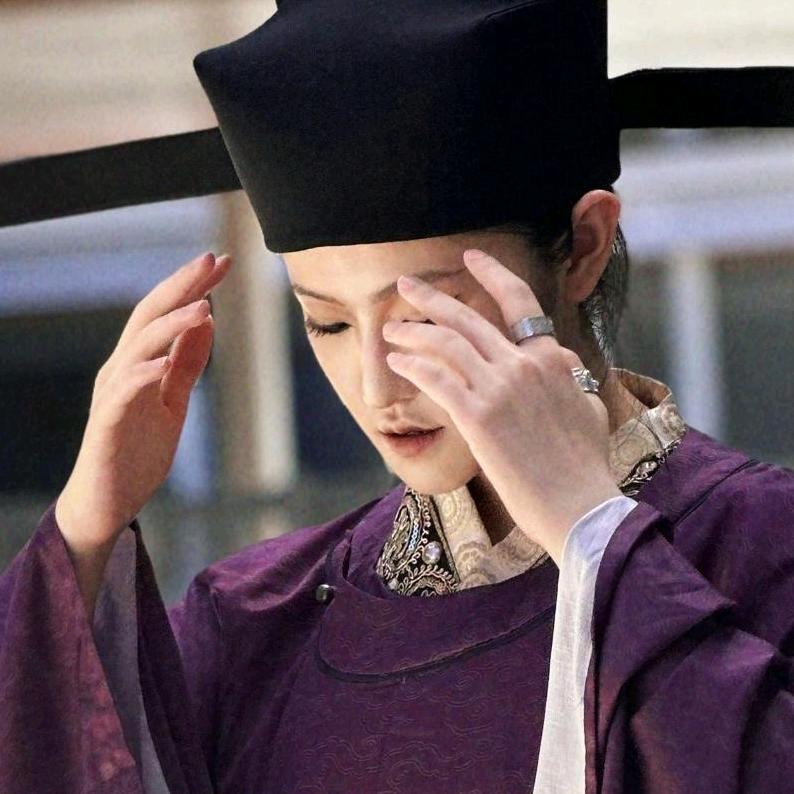 怅 盘 桓 而 不 能 去