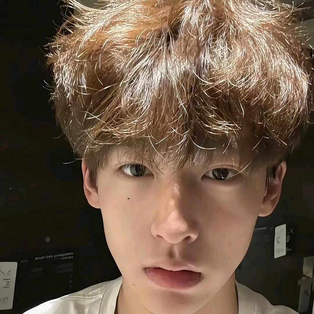 有这样一个女孩