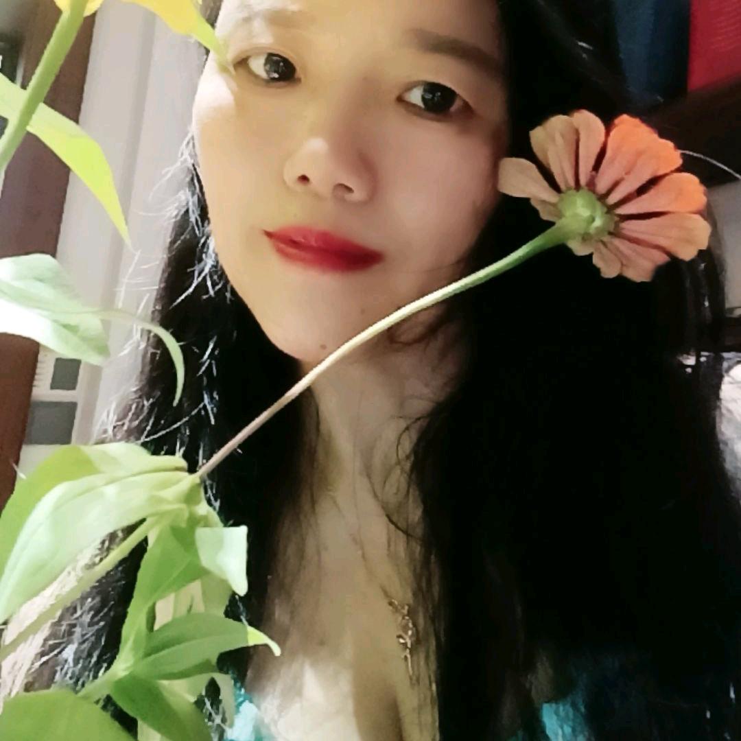 草莓酱软妹