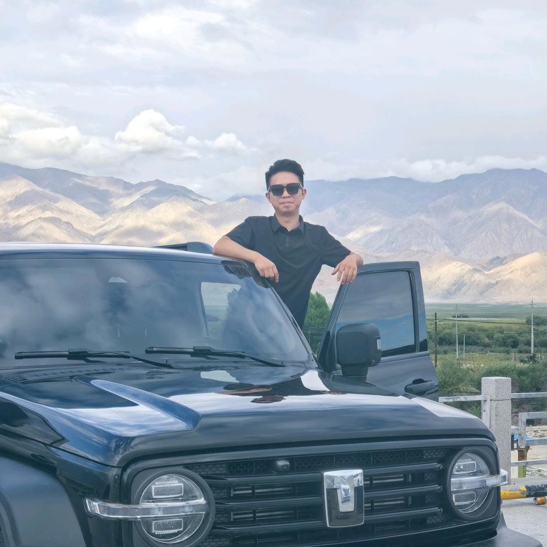 恒生壹佰小张总