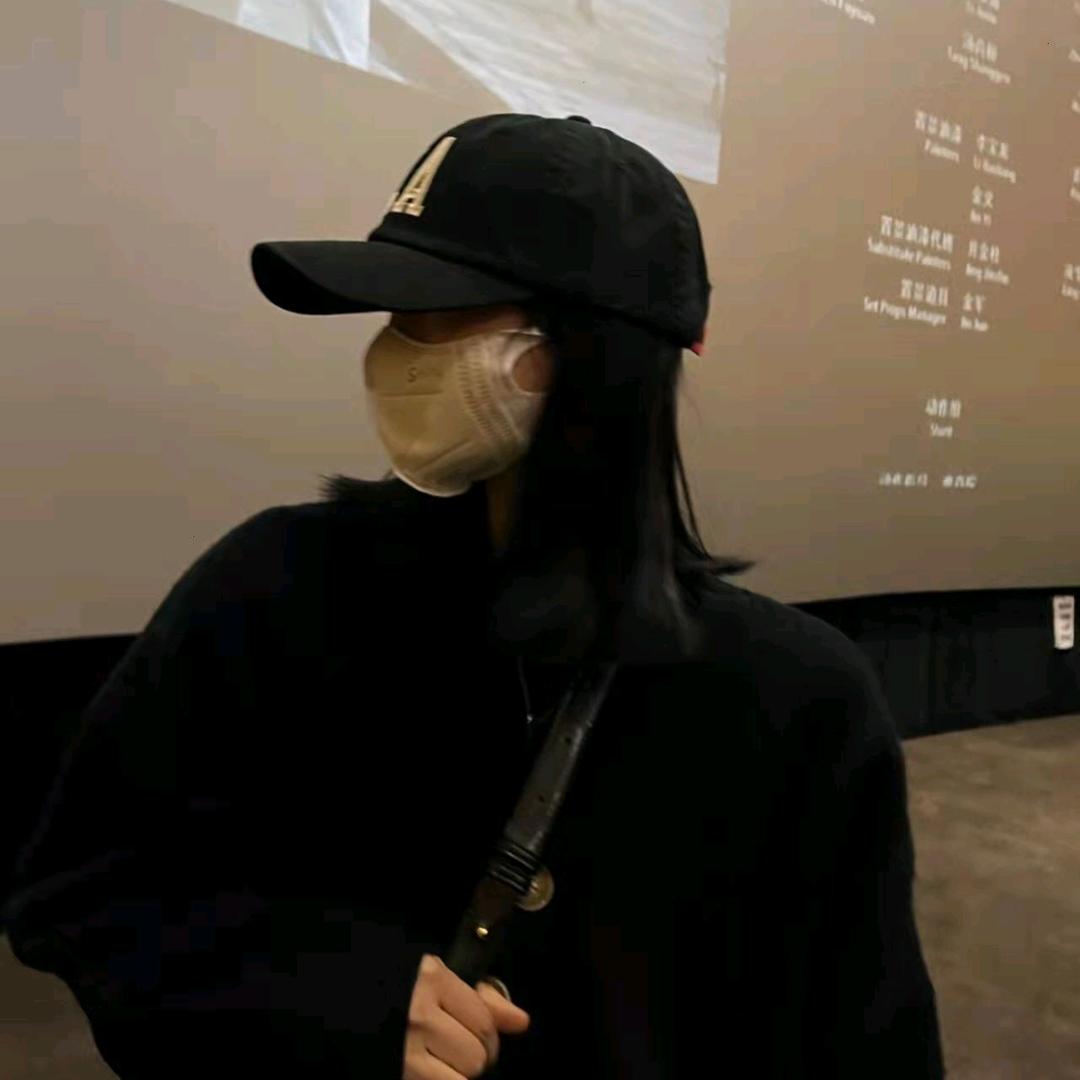 灰灰吖