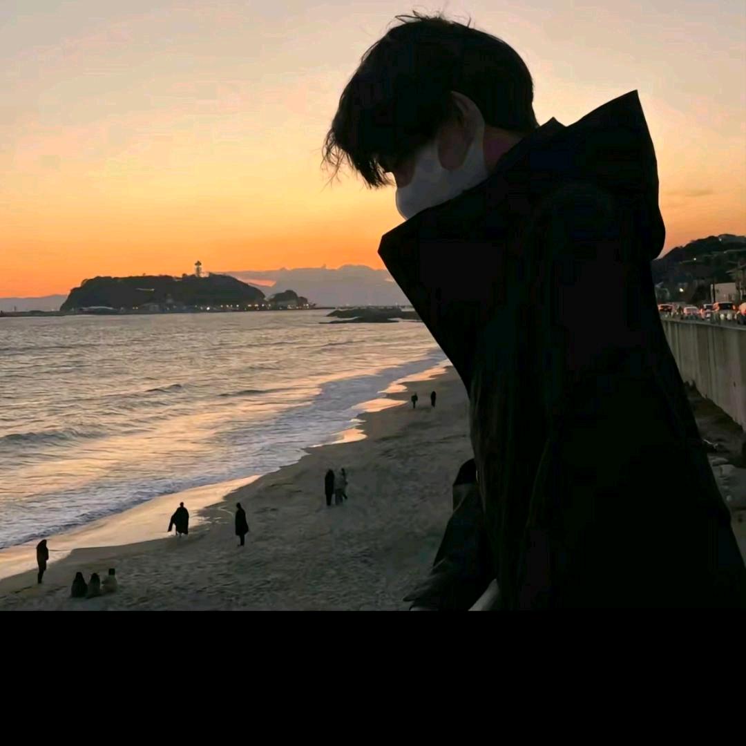 人生苦短，把🍷倒满🈵❄