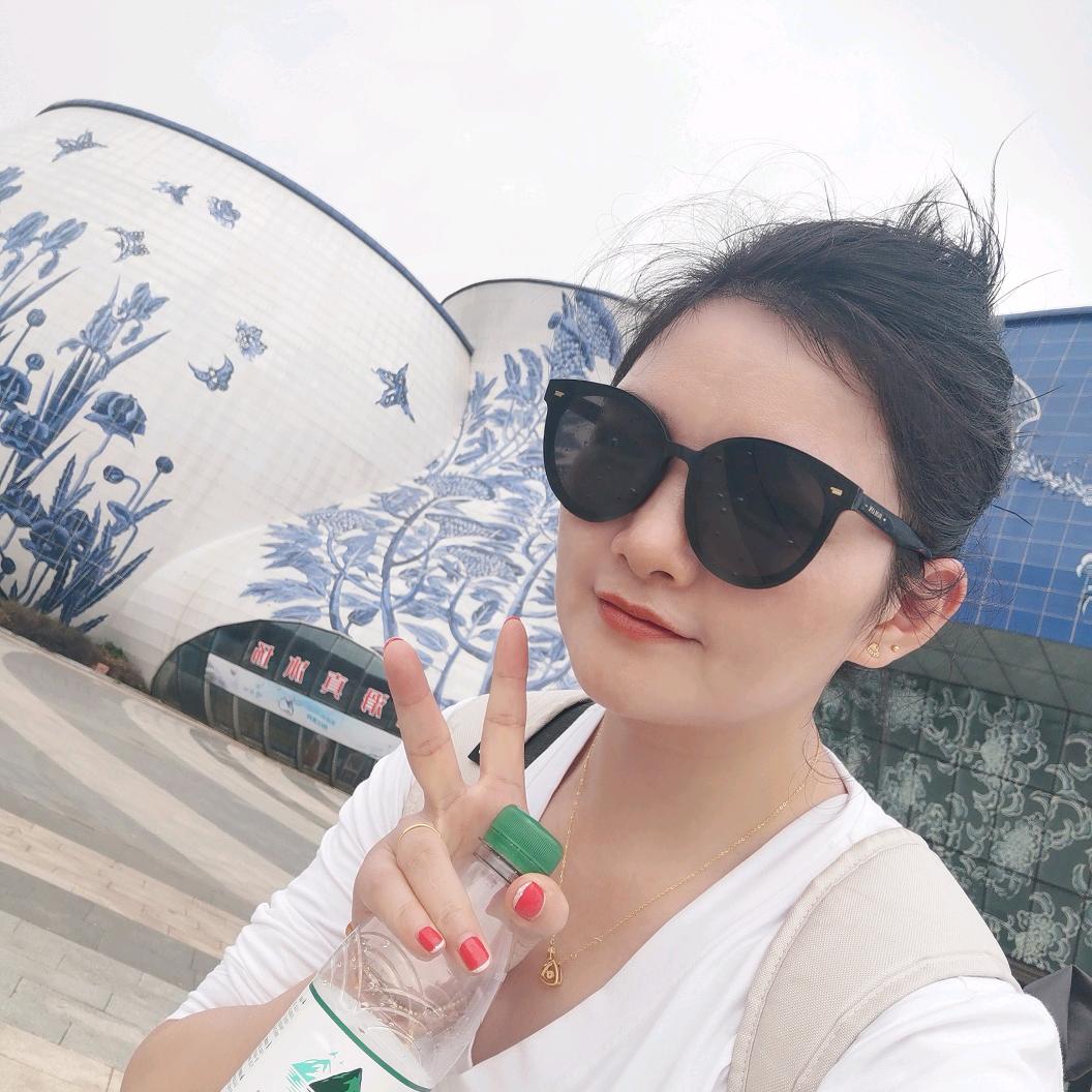 王嗦嗦抄手（原老王久麻麻）