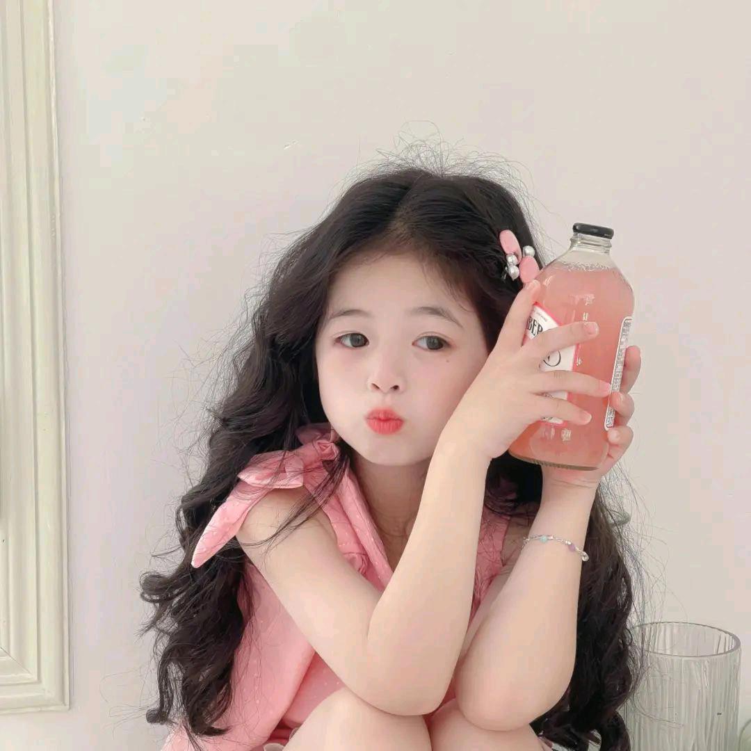 萬萬万人迷😘
