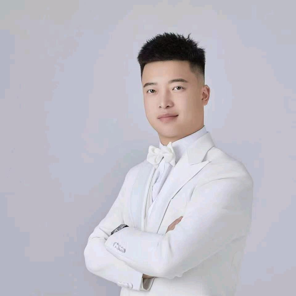 龙飞路帅子汽车