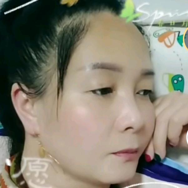背影🧞🧞‍♂️